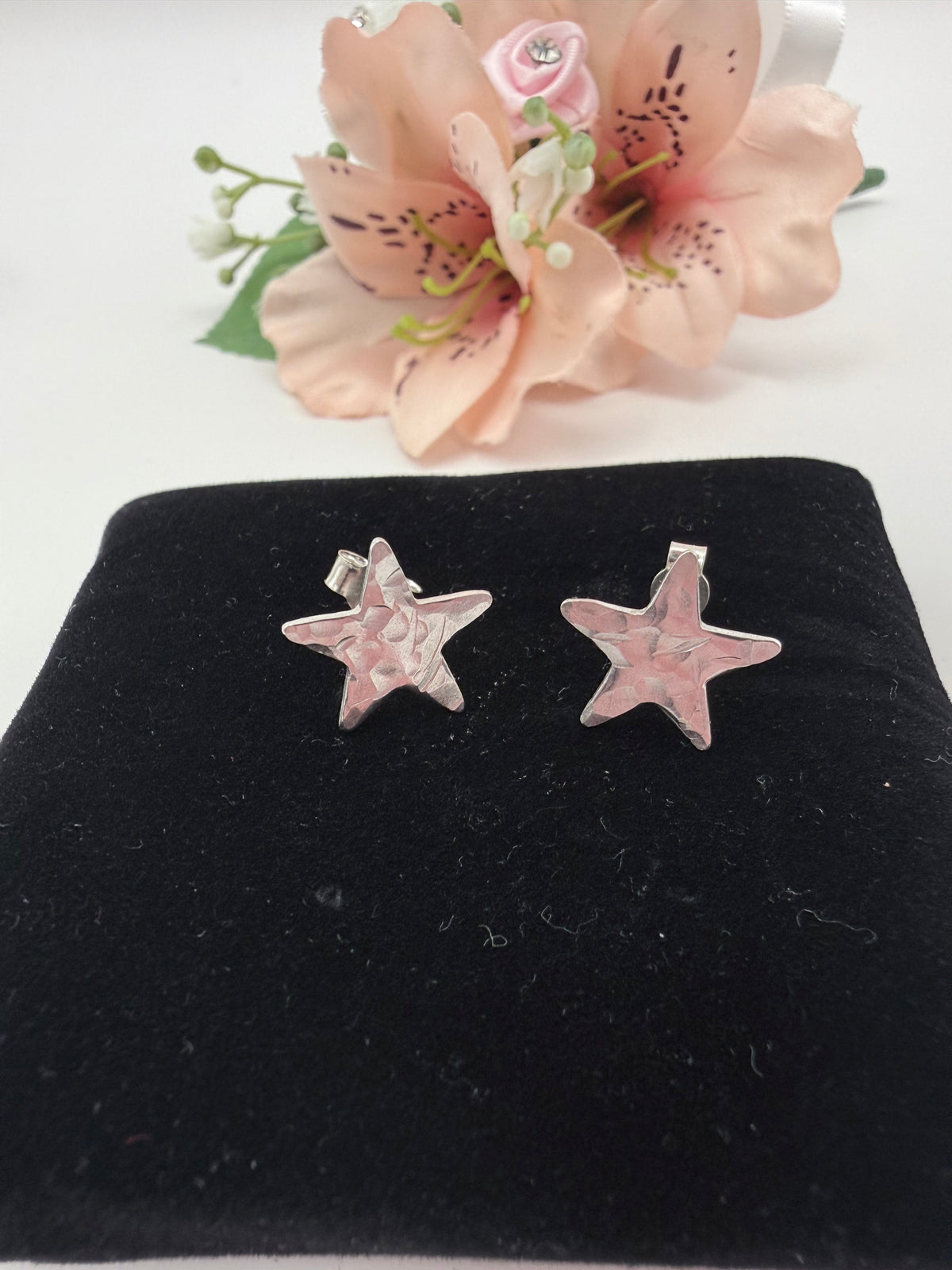 Sterling Silver Hammered Star Earrings