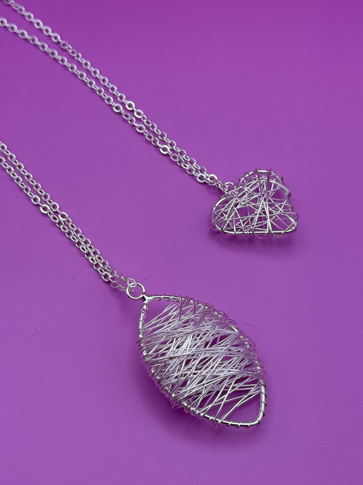 Wire Pendant Necklace