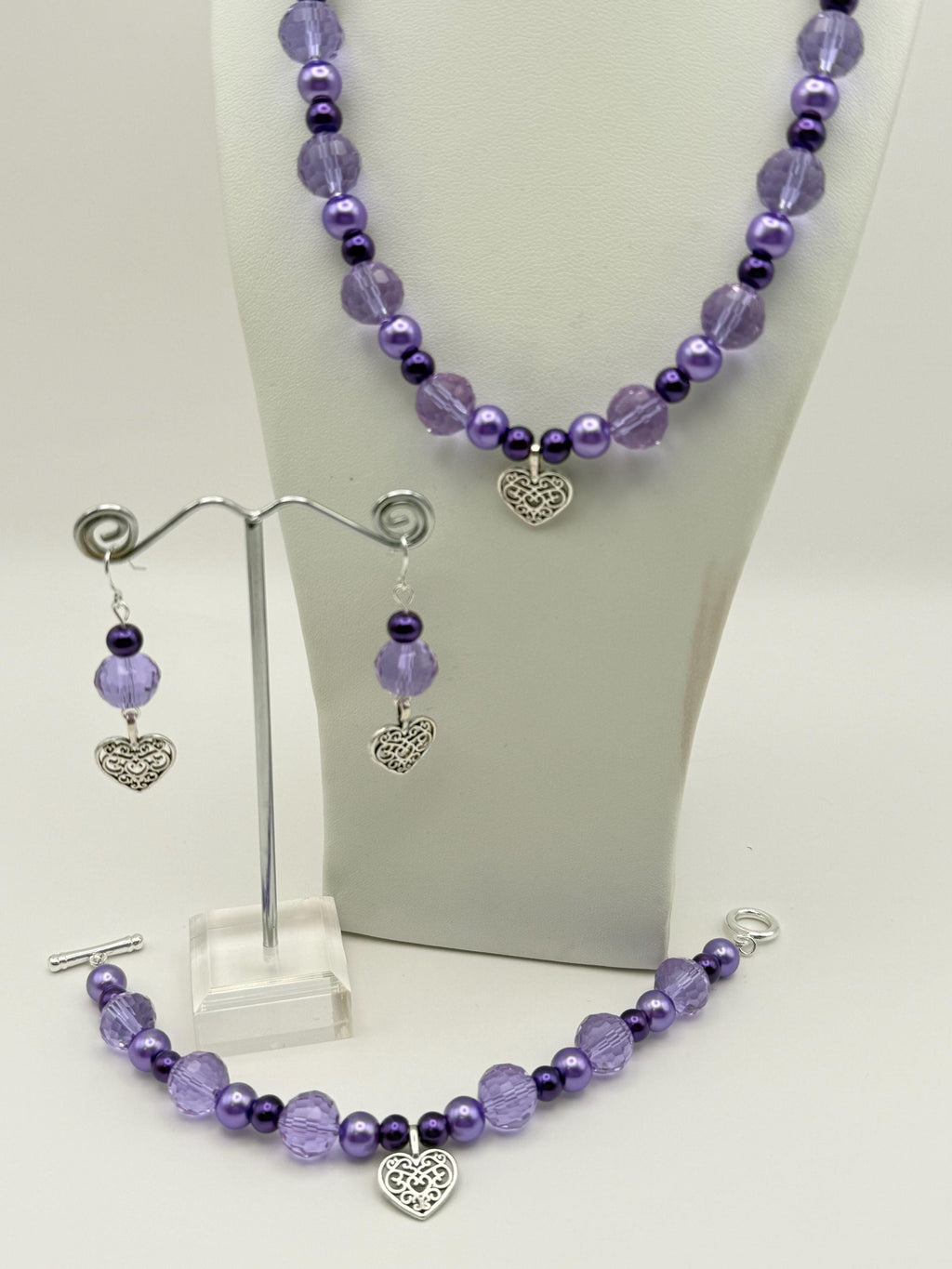 Purple Heart Jewellery Set â€“ Beaded Necklace Bracelet Earrings â€“ Lilac & Silver